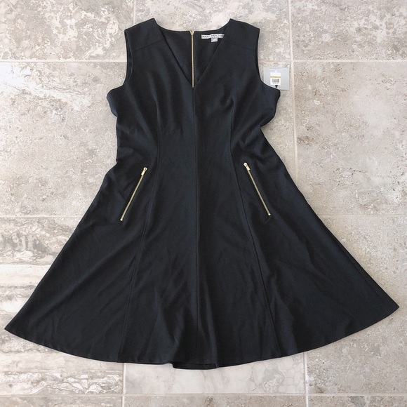 Andrew Marc Dress Black Seamed Sleeveless Fit & Flare Career Size 14 New w/Tag - Picture 7 of 11